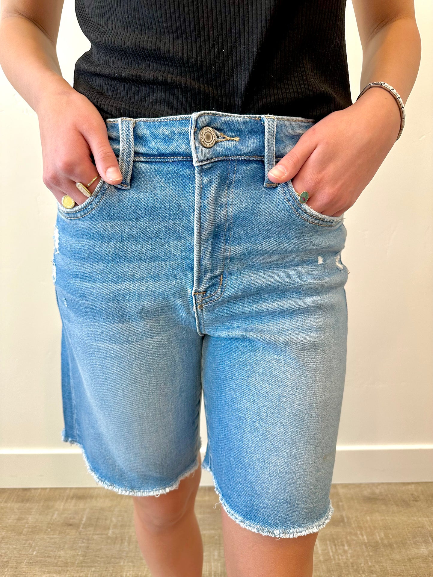 Valour Shorts