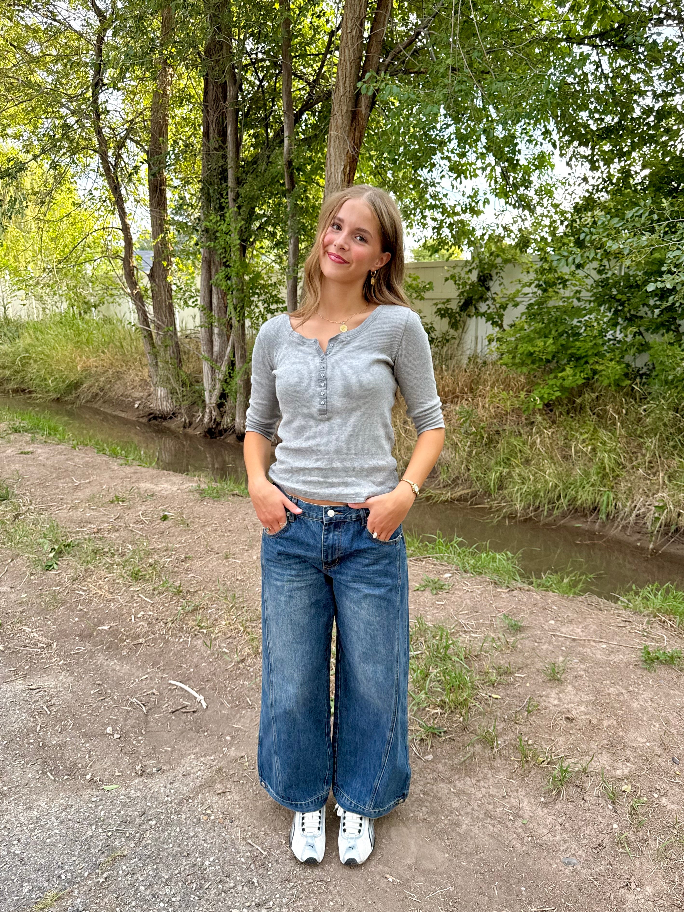 Mylo Medium Wash Baggy Jeans