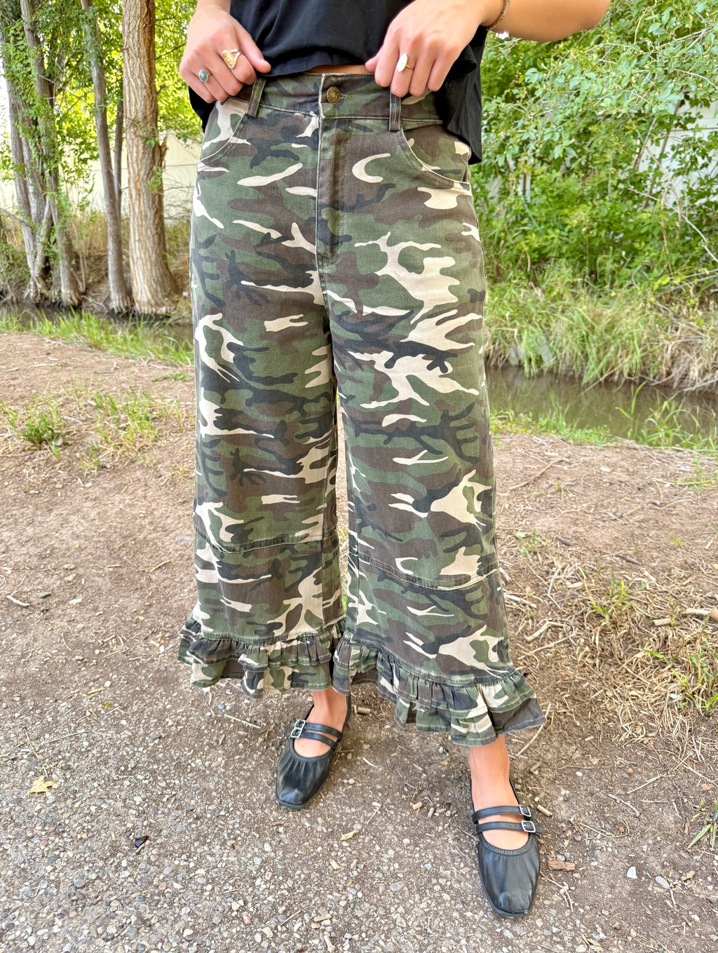 Renegade Ruffle Camo Pants