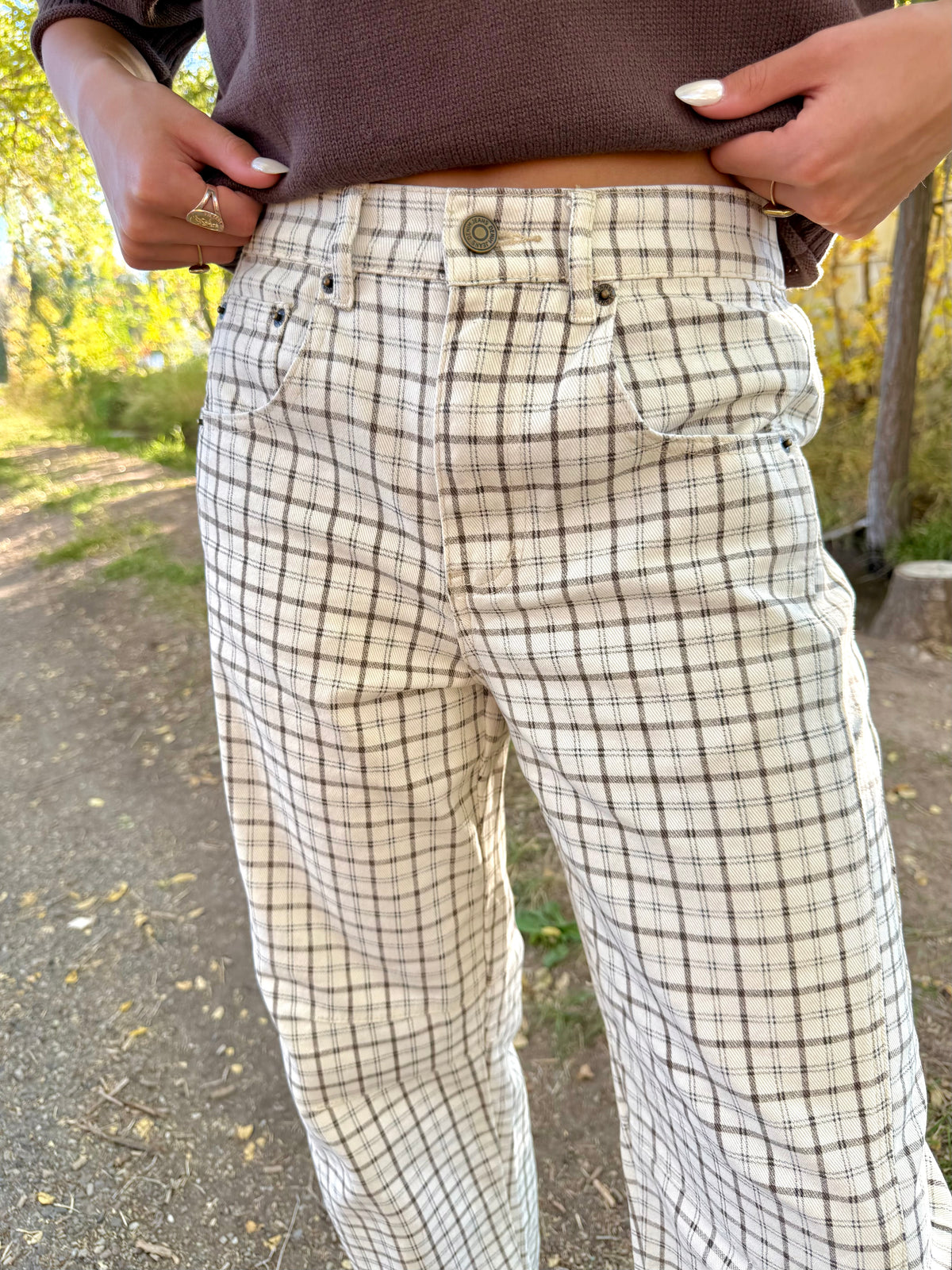 Della Plaid Barrel Pants