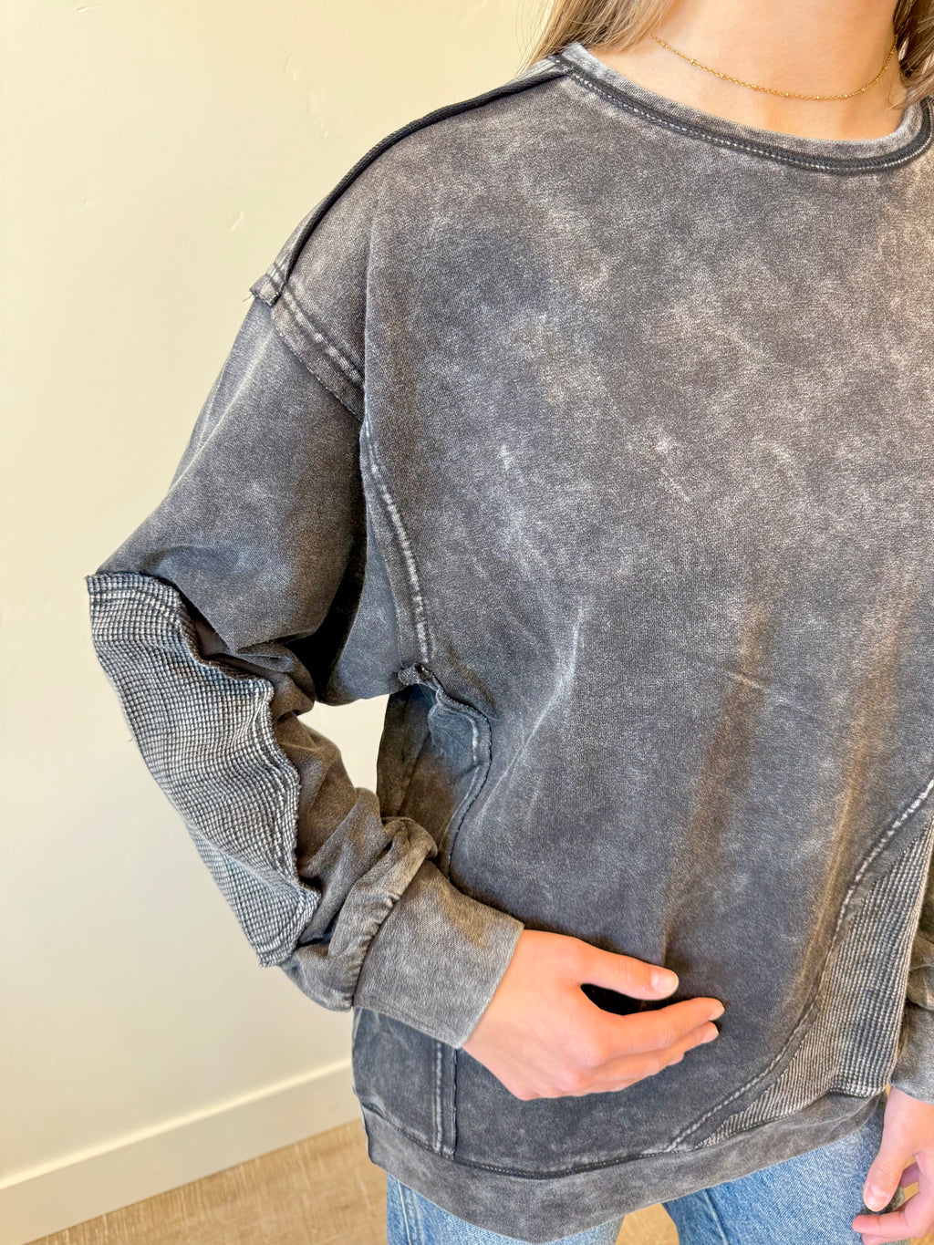 Daydreamer Mineral Washed Pullover