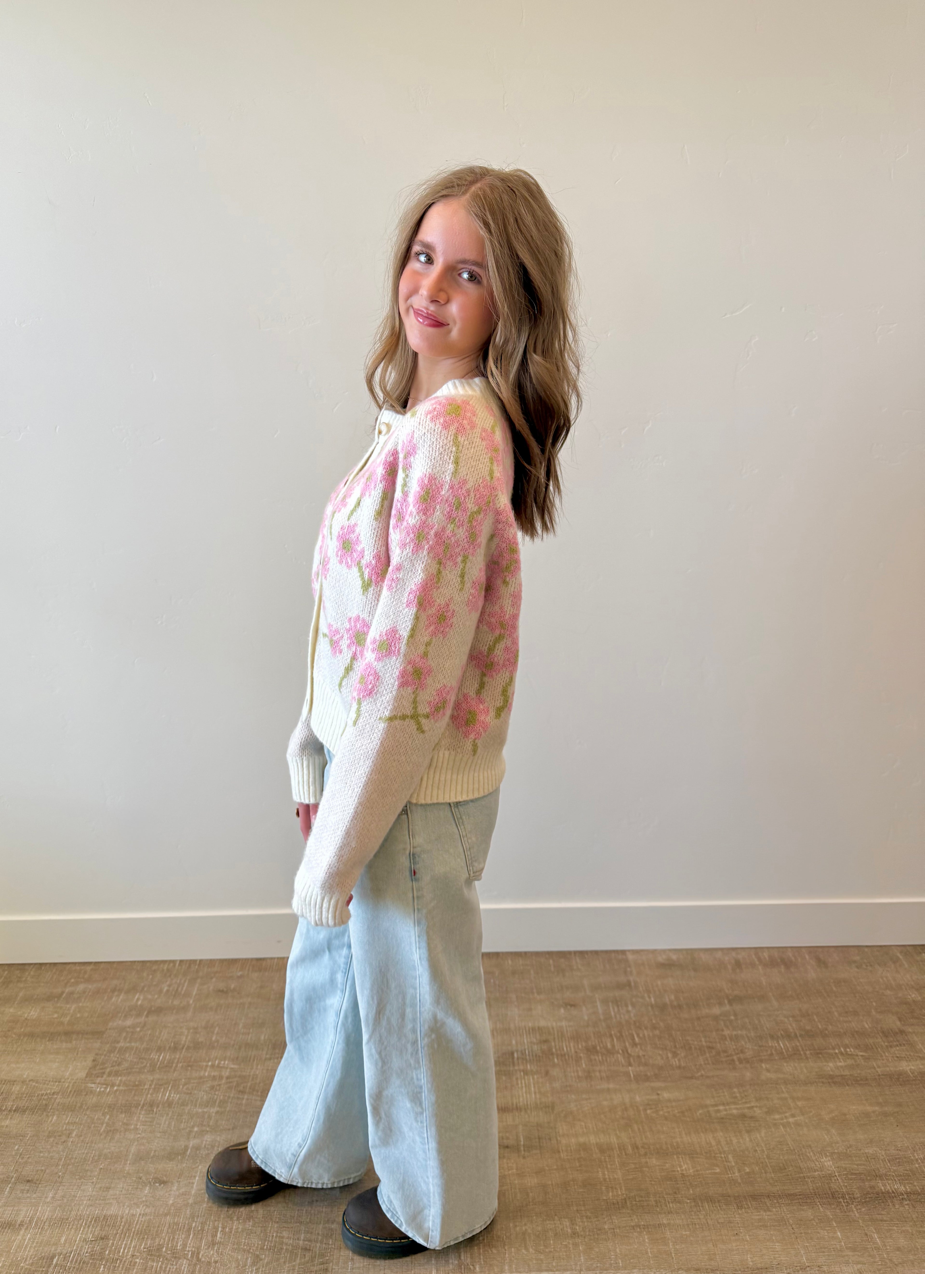 Mauri Wild Flower Sweater Cardigan