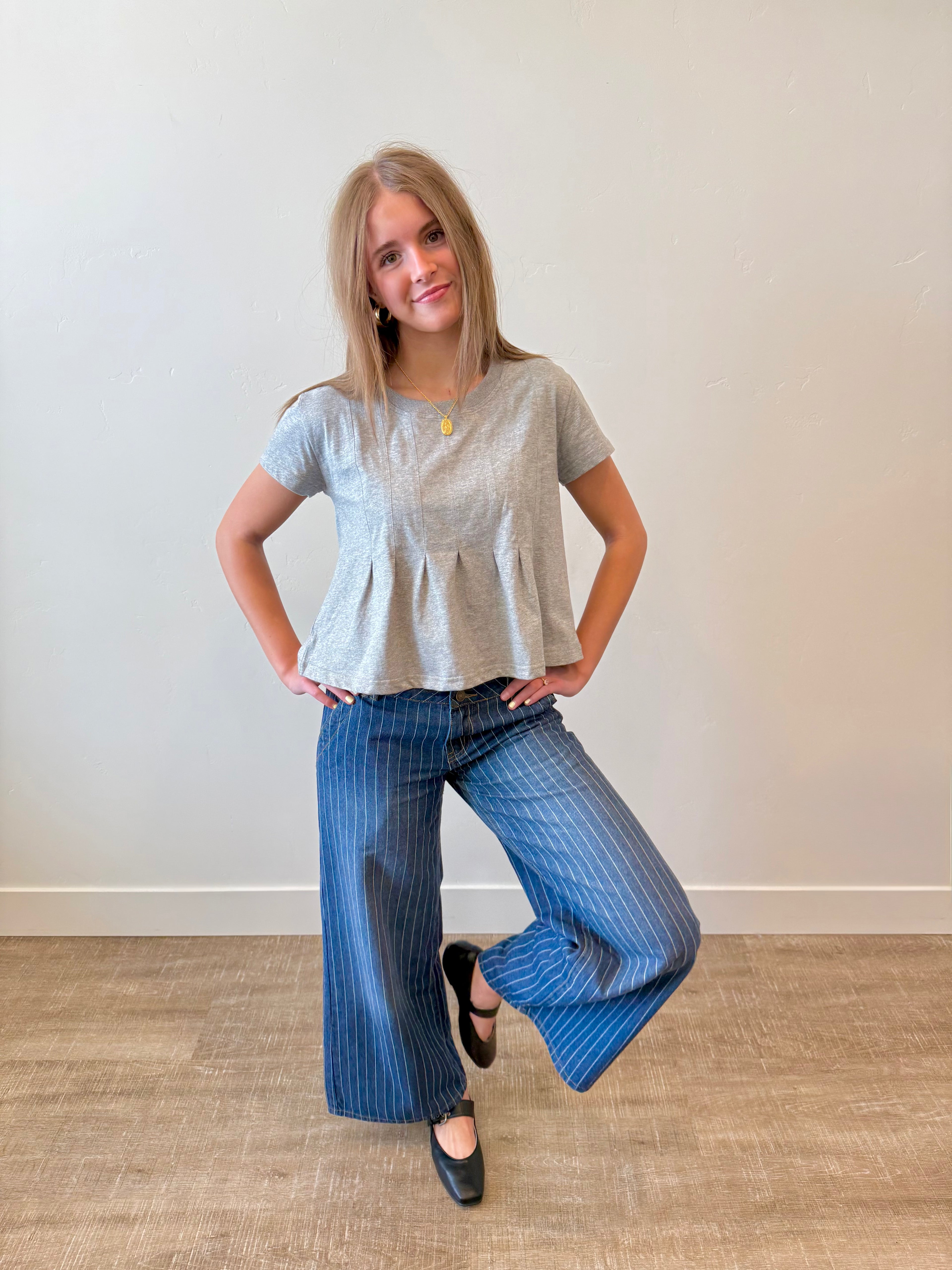 Laurel Pleated Swing Top