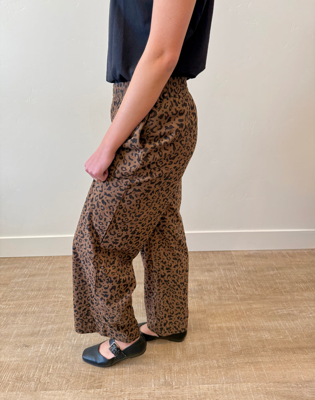 Greta Wide Leg Leopard Pants