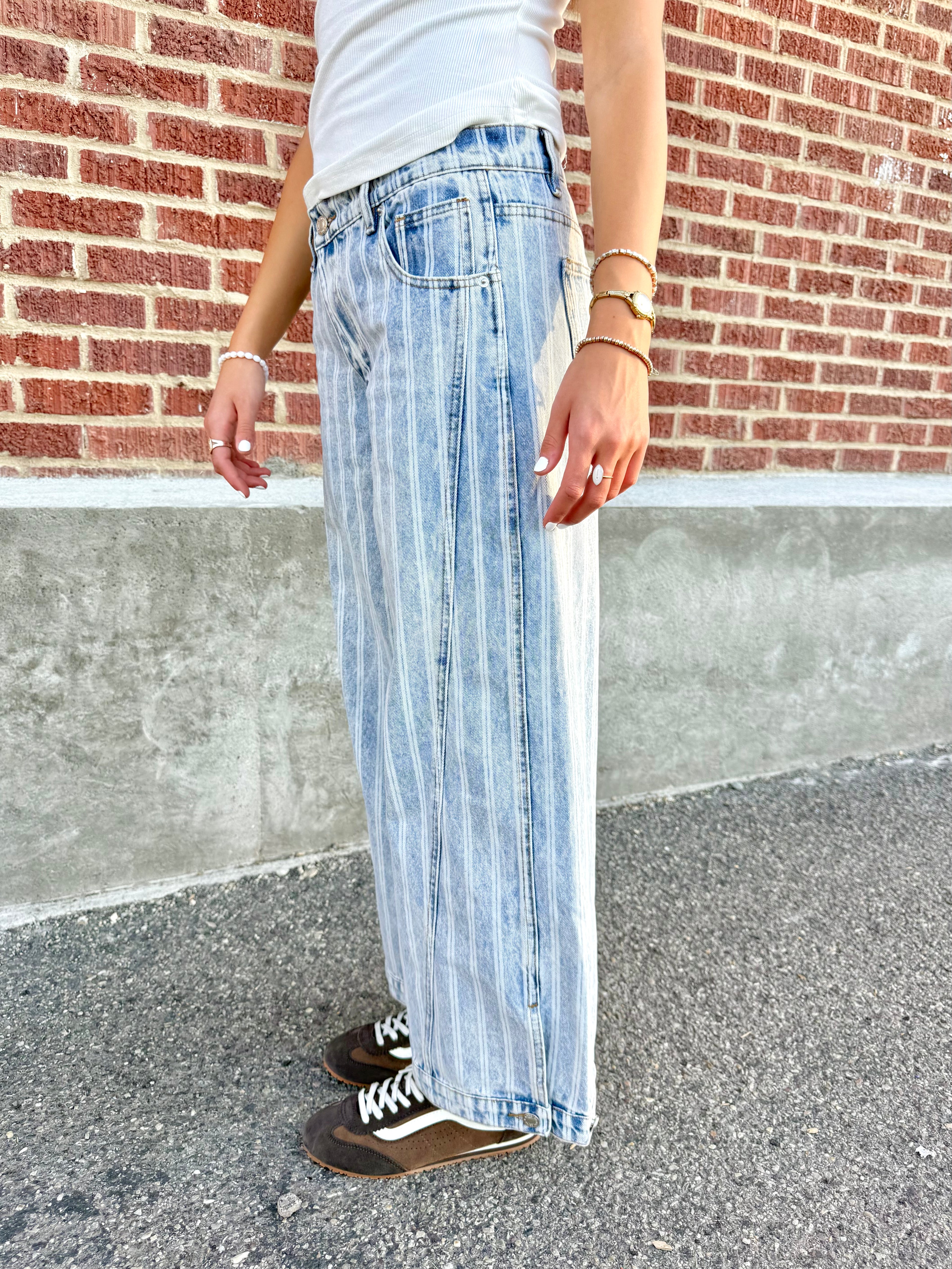 Mylo Striped Baggy Jeans